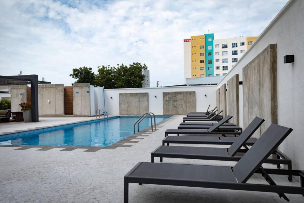 M3 Lujoso Y Comodo Departamento Con Playa 2 Piscinas Cancha De Tenis Jacuzzi Seguridad 24 Horas Manta Ngoại thất bức ảnh