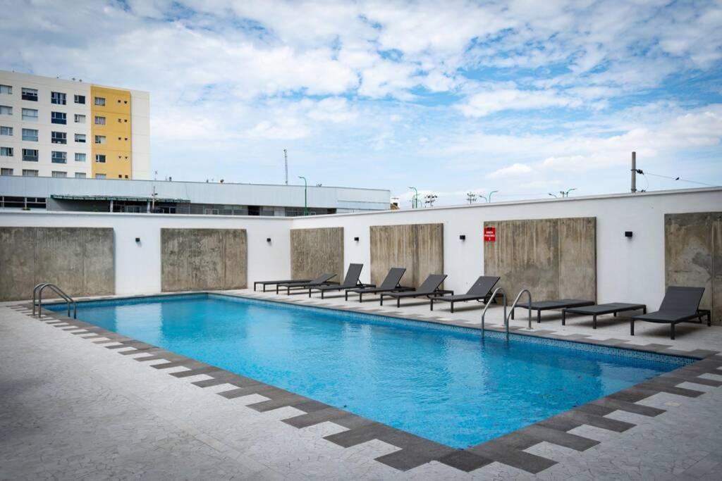 M3 Lujoso Y Comodo Departamento Con Playa 2 Piscinas Cancha De Tenis Jacuzzi Seguridad 24 Horas Manta Ngoại thất bức ảnh